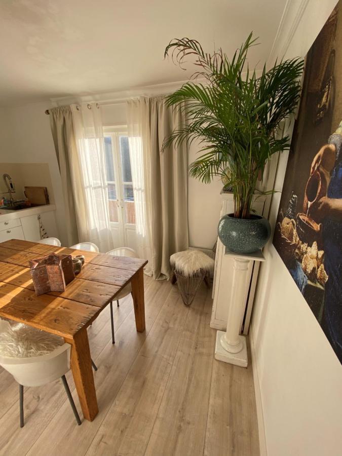 Casa Blanca Old -